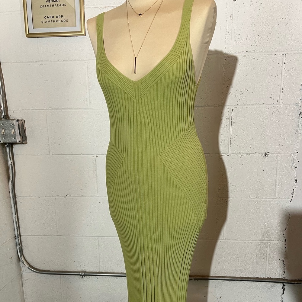 Lime green bodycon midi dress | Only worn once | Miss Lola